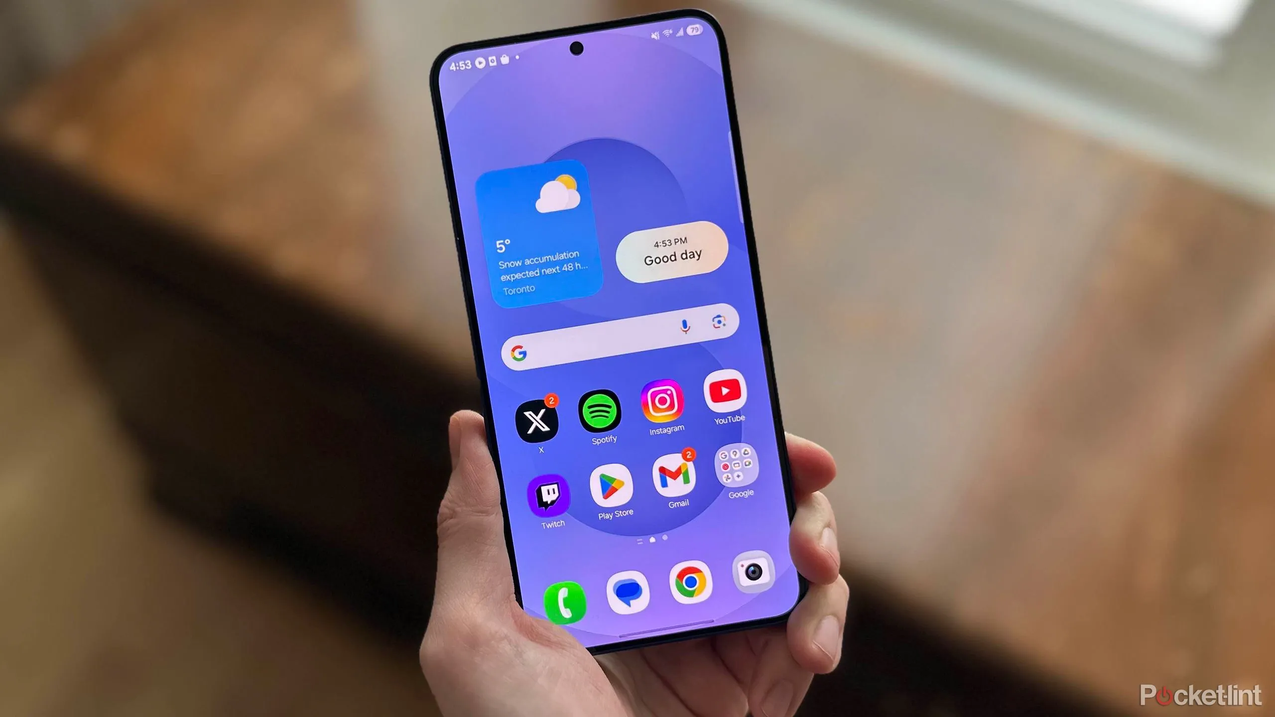 Điện thoại Samsung Galaxy S25 Plus màu đen.