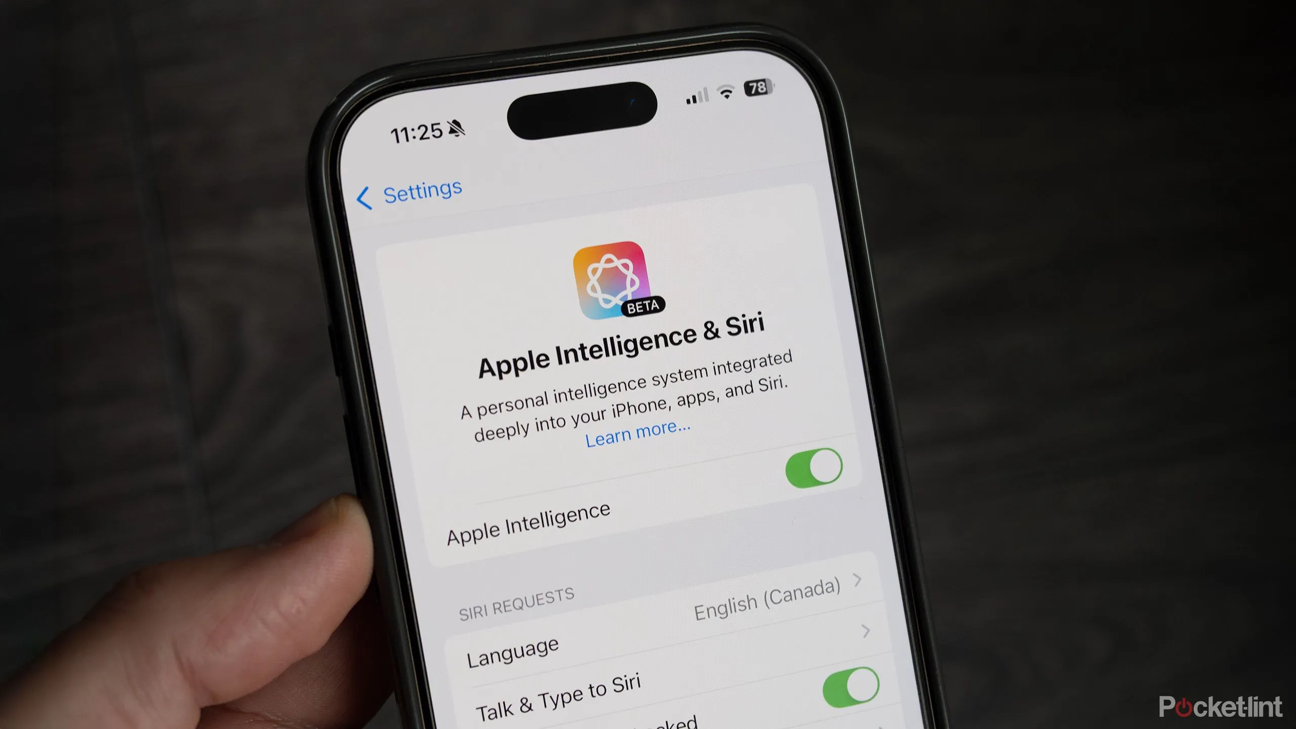Giao diện Apple Intelligence trên iPhone, minh họa các tính năng AI