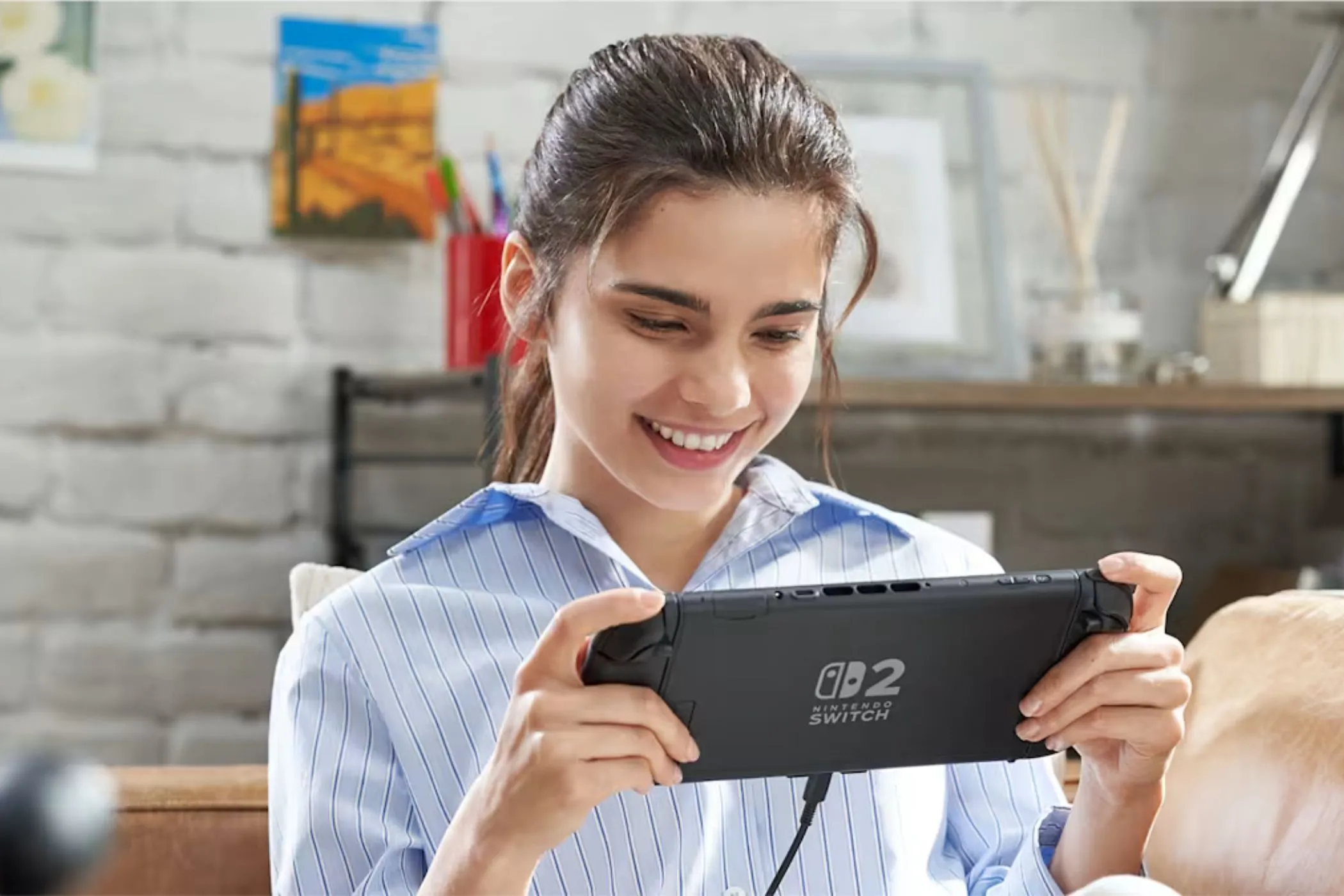 Máy chơi game Nintendo Switch 2 ở chế độ cầm tay
