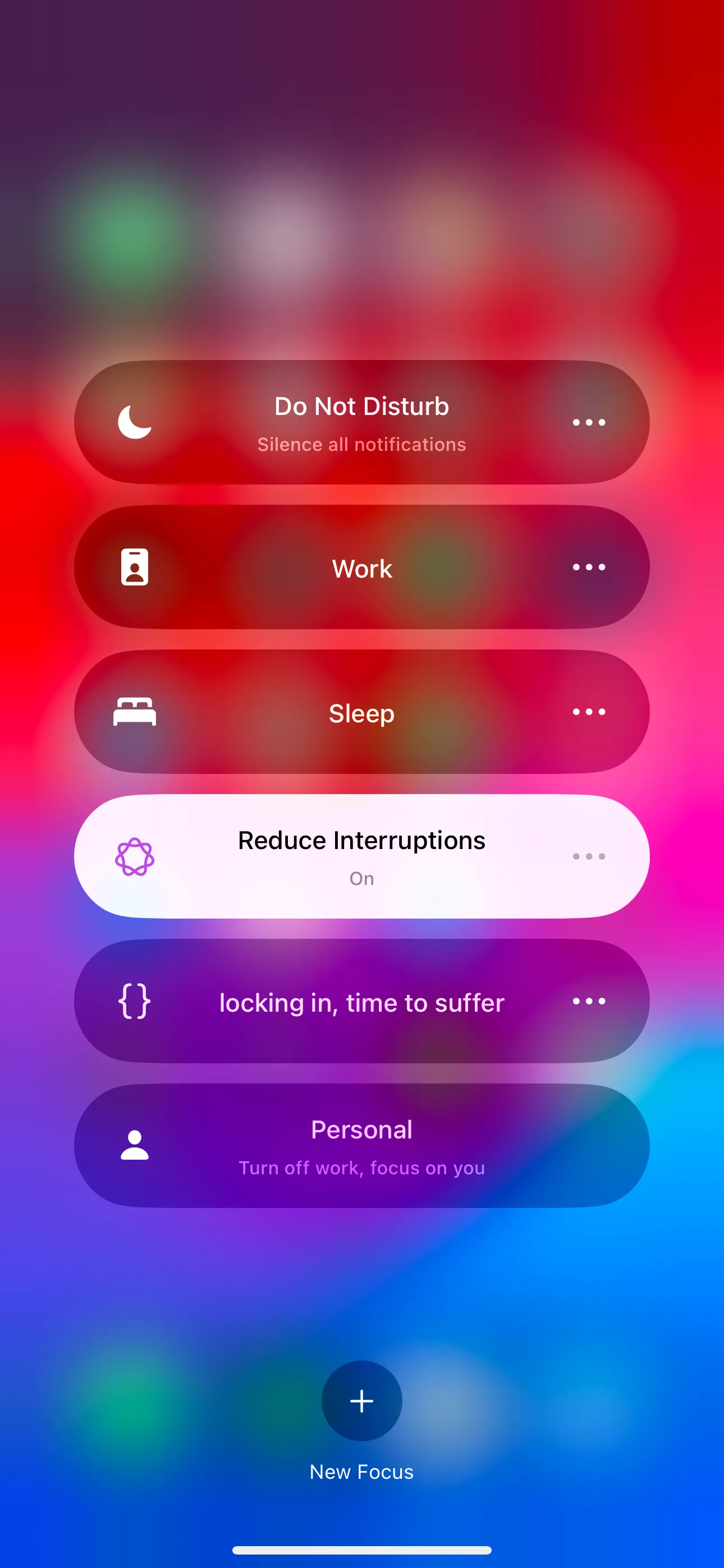 Các chế độ Tập trung khác nhau trên iPhone, bao gồm Reduce Interruptions