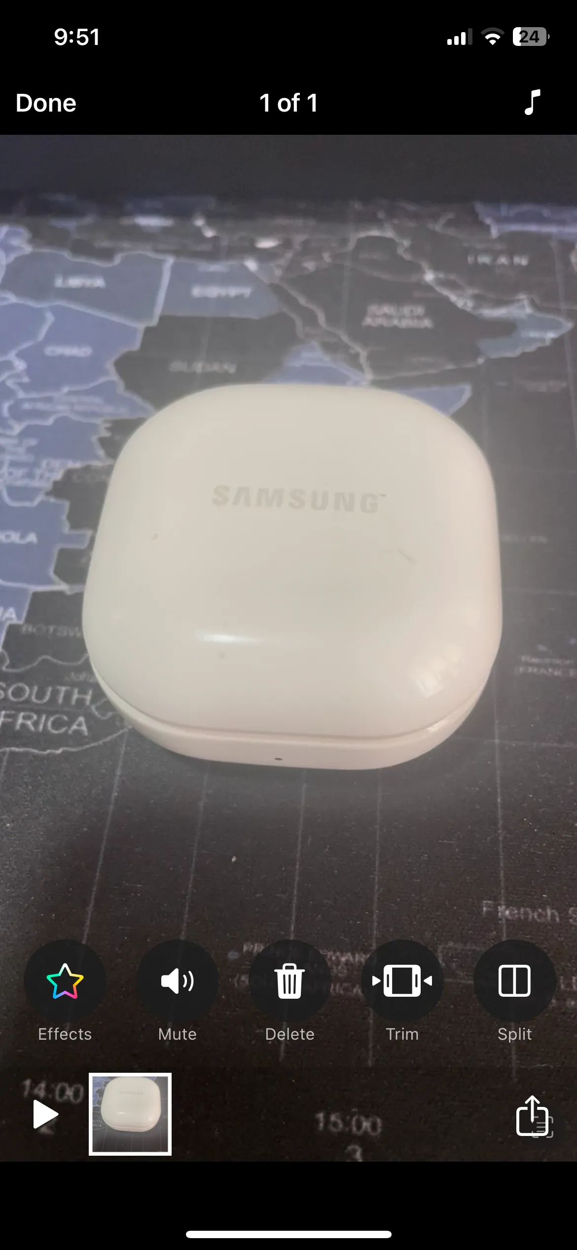 Các tùy chọn chỉnh sửa và thêm hiệu ứng trong ứng dụng Clips trên iPhone