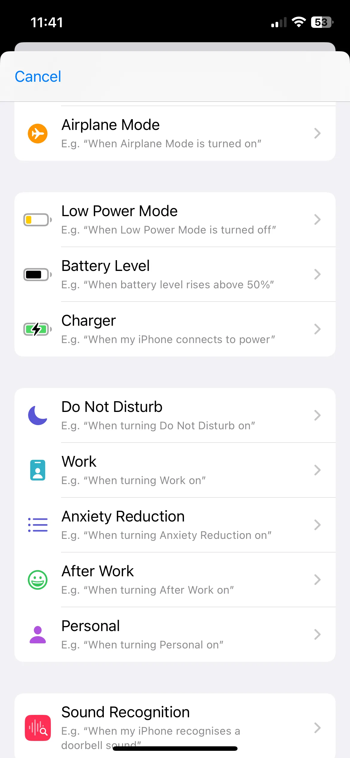 Chọn bộ kích hoạt tự động hóa sạc trong ứng dụng Phím tắt trên iPhone.