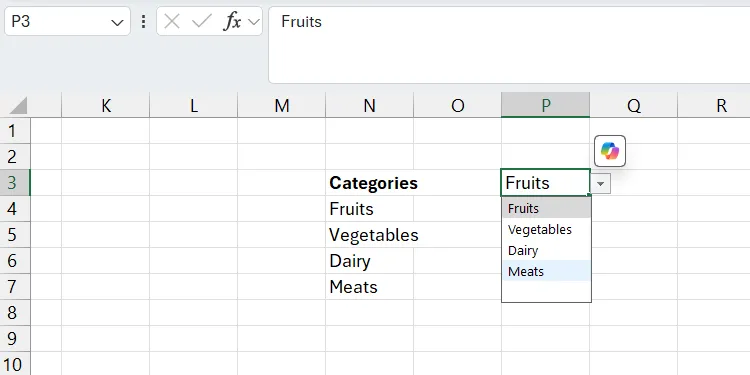 Danh sách thả xuống trong Excel hiển thị khoảng trắng thừa ở cuối do nguồn dữ liệu chưa được tối ưu, gây khó khăn khi lựa chọn.