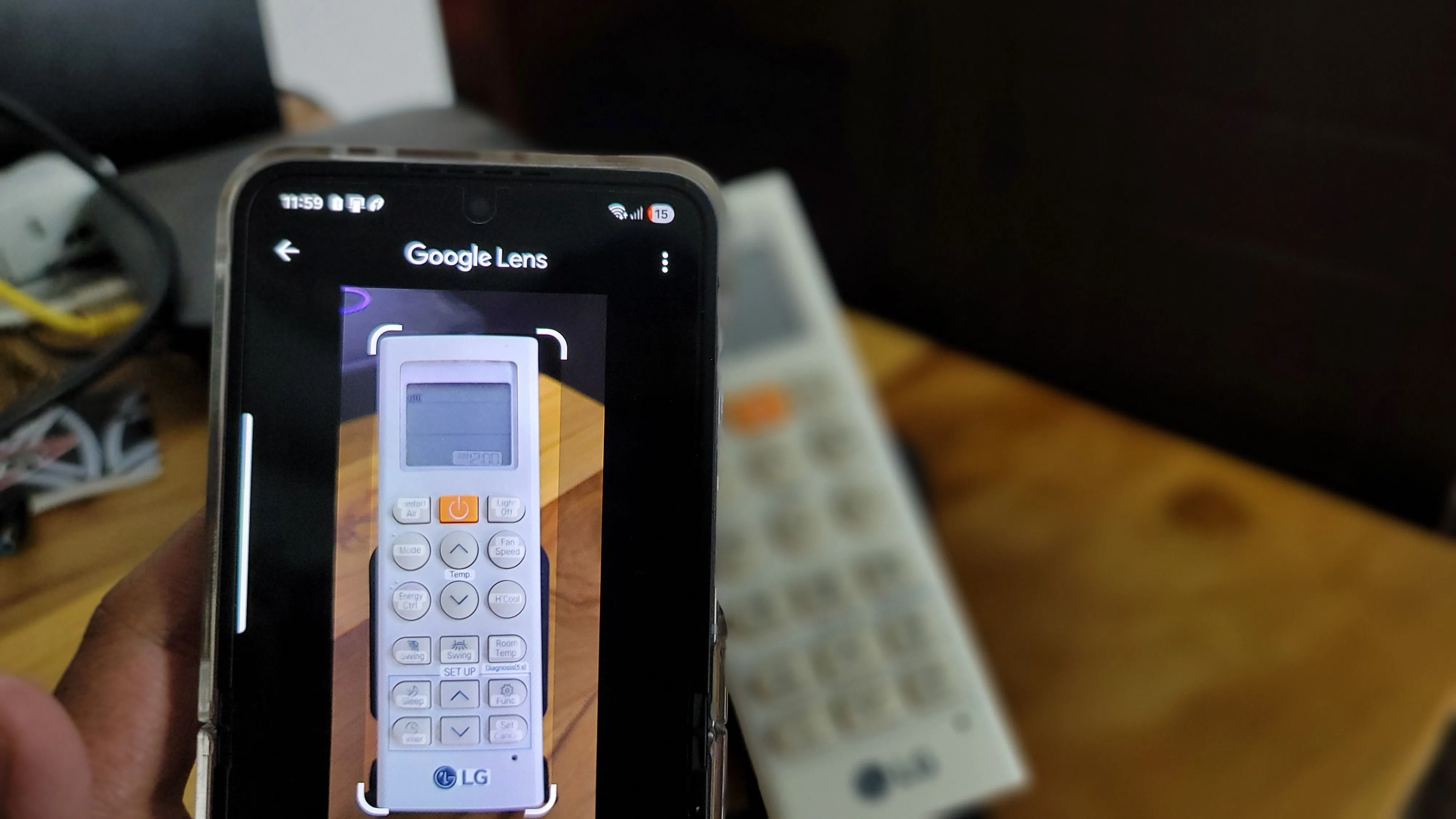 Điều khiển điều hòa nhìn qua ứng dụng Google Lens