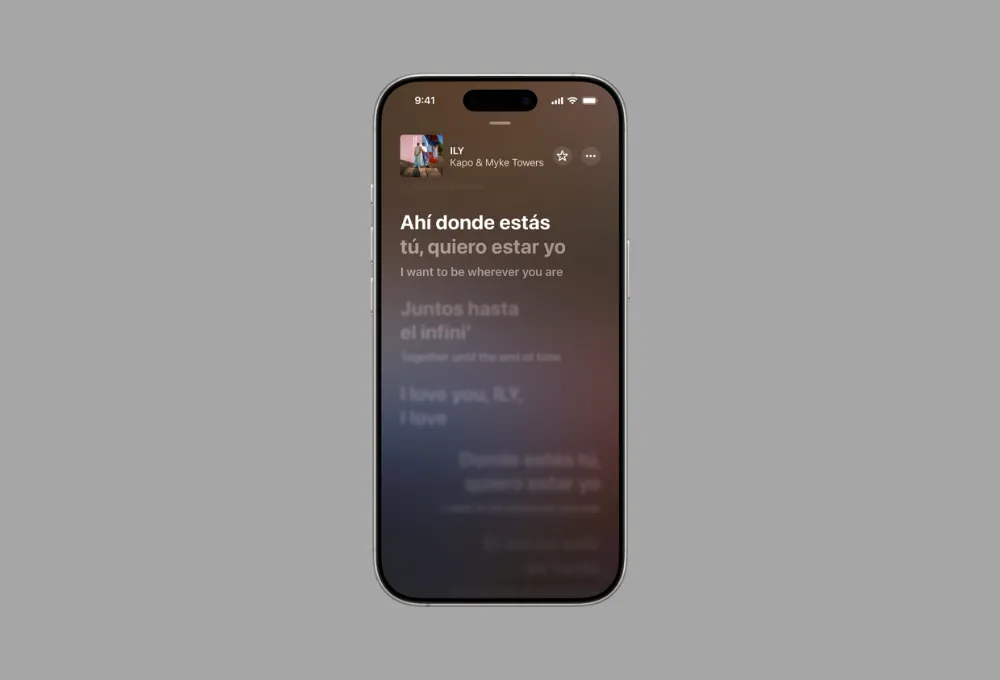 Giao diện Apple Music hiển thị tính năng Dịch Lời Bài Hát với bản dịch song song lời gốc