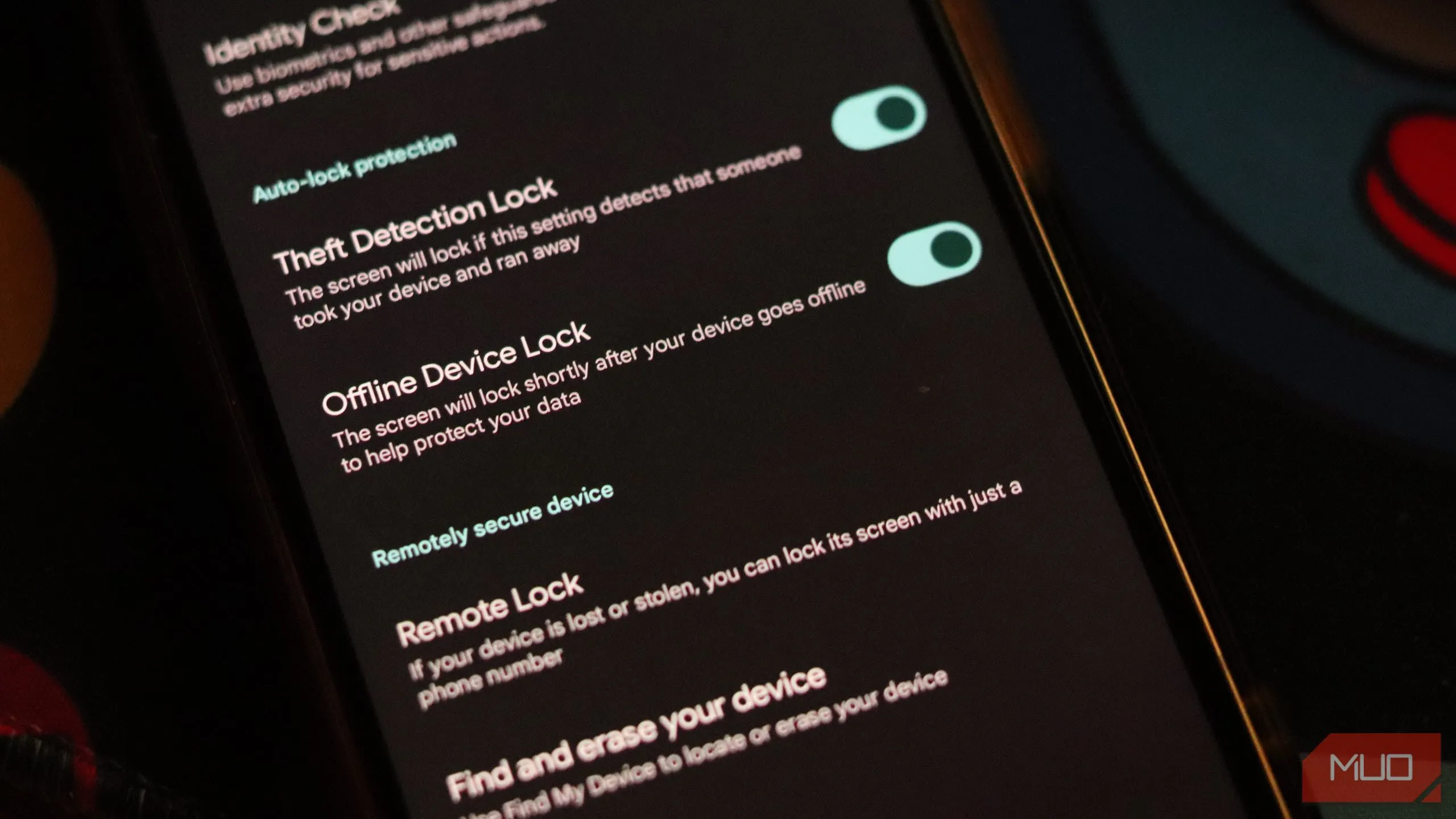 Giao diện cài đặt tính năng chống trộm nâng cao trên hệ điều hành Android.