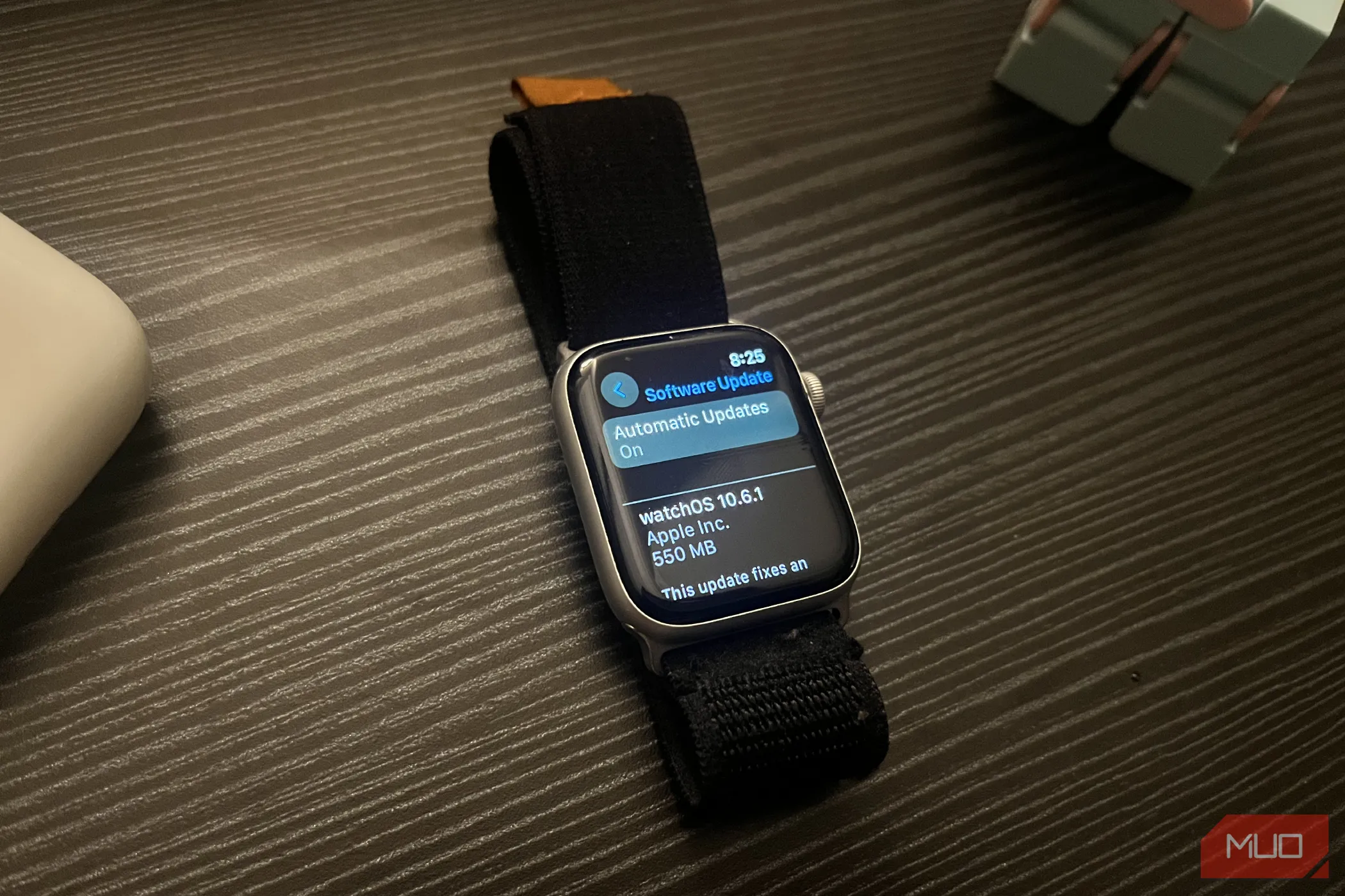 Giao diện cập nhật phần mềm watchOS trên Apple Watch Series 4