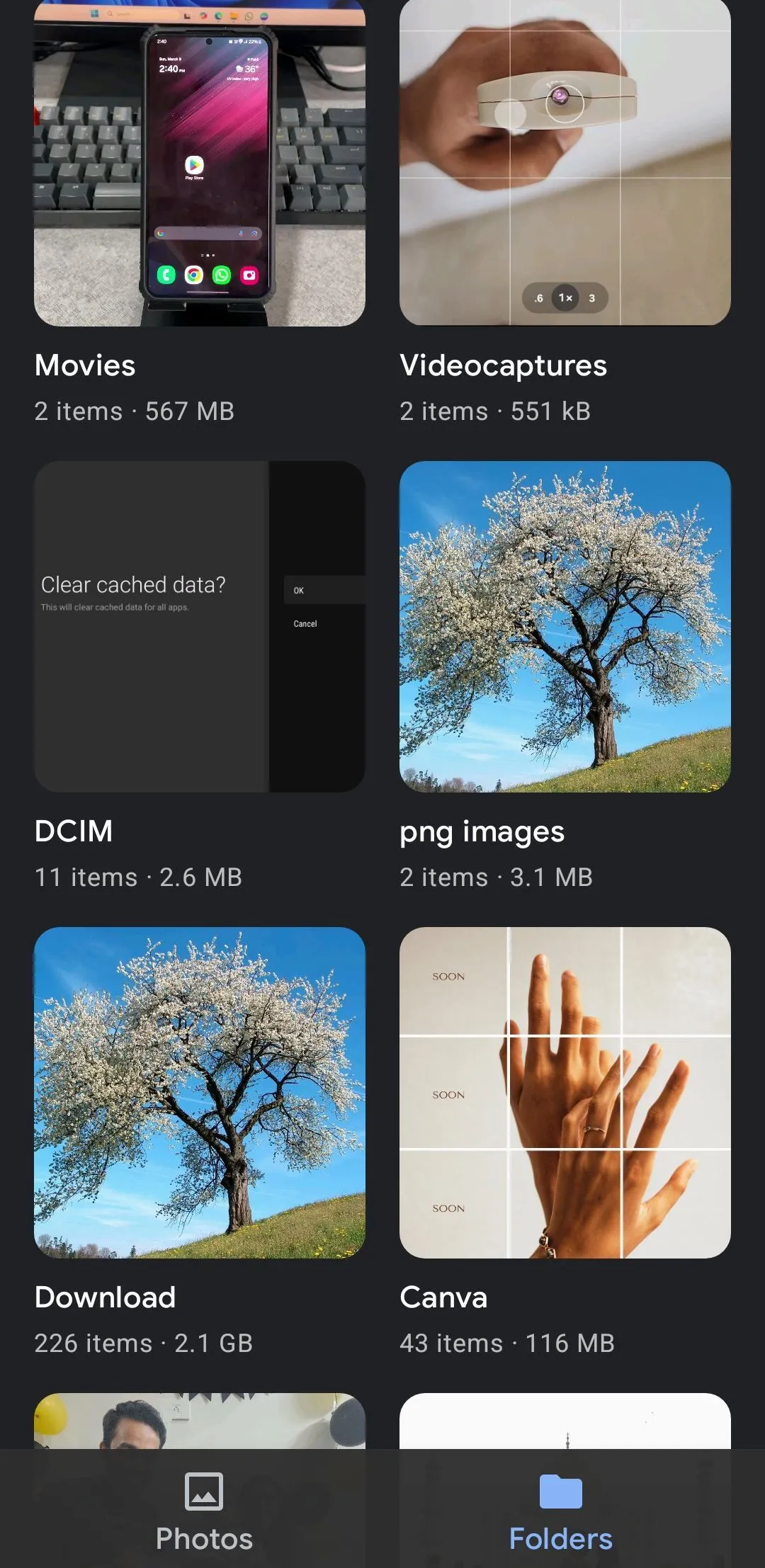 Giao diện đơn giản của ứng dụng Google Gallery để quản lý ảnh trên Android