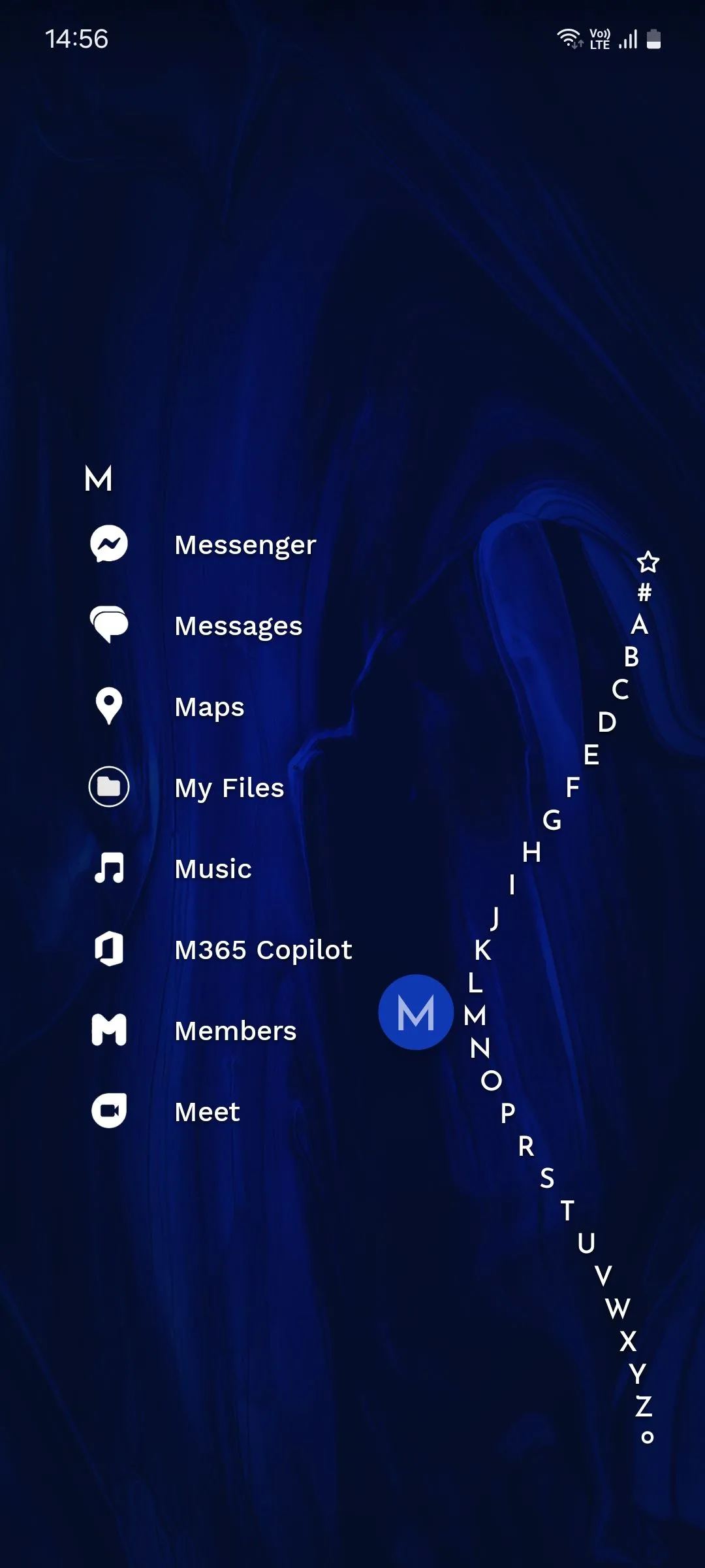 Giao diện màn hình chính của Niagara Launcher hiển thị danh sách ứng dụng được sắp xếp theo bảng chữ cái, giúp truy cập nhanh.