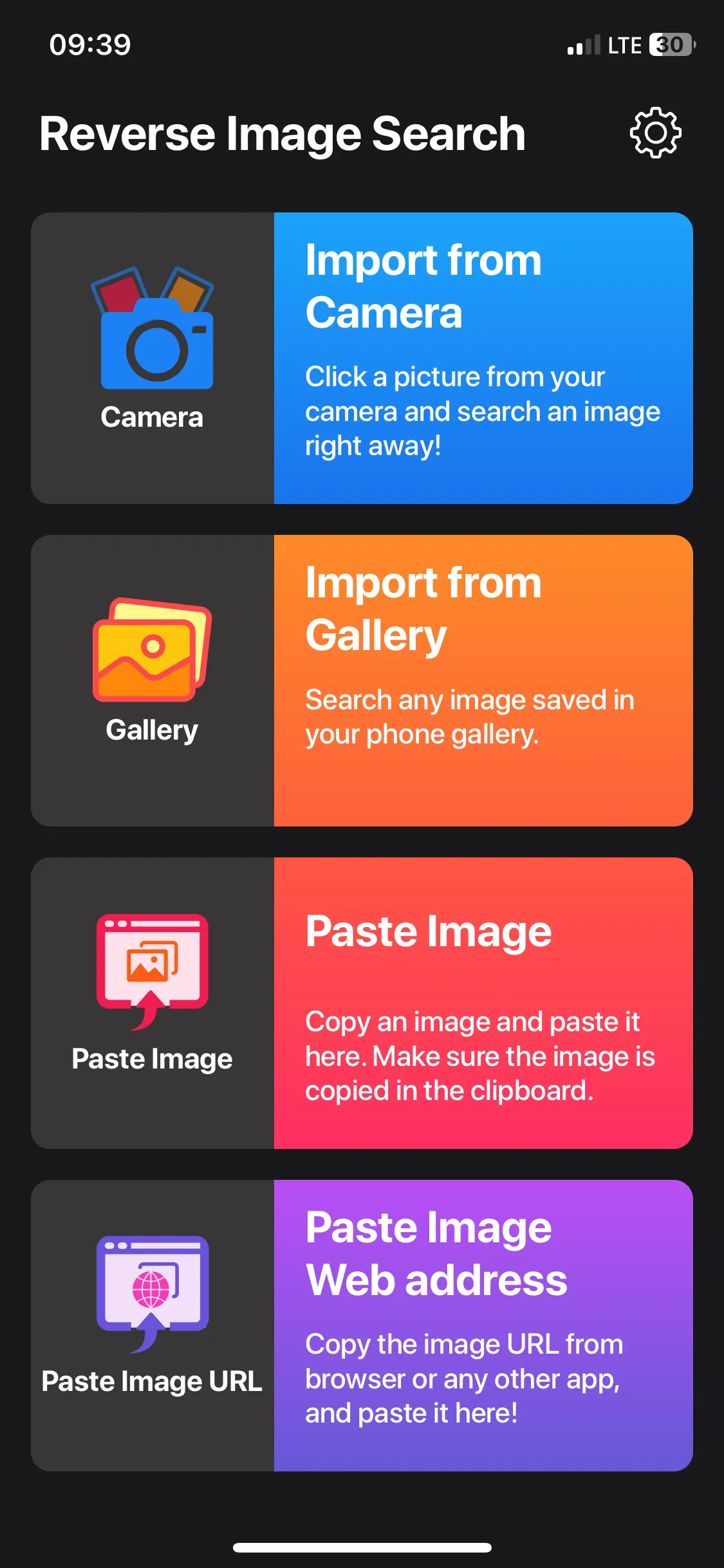 Giao diện trang chủ của ứng dụng Image Recognition and Searcher trên iPhone, cho phép tìm kiếm hình ảnh ngược