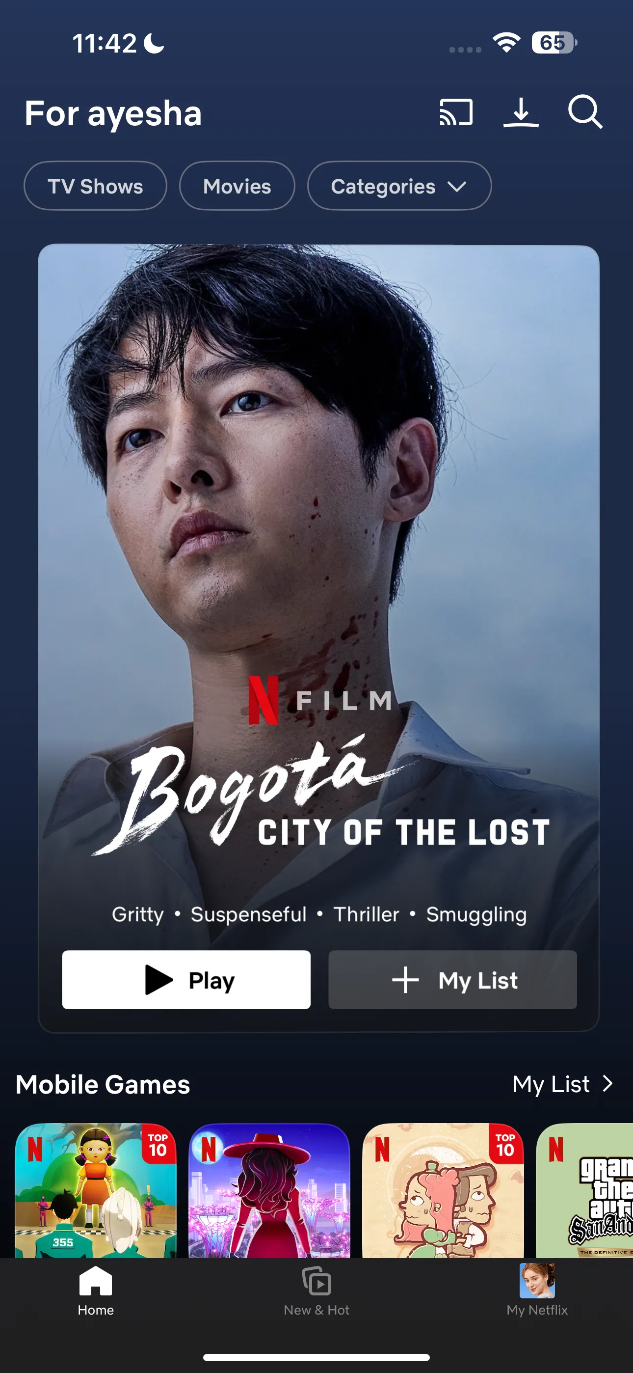 Giao diện trang chủ ứng dụng Netflix trên điện thoại, hiển thị các bộ phim và chương trình truyền hình.