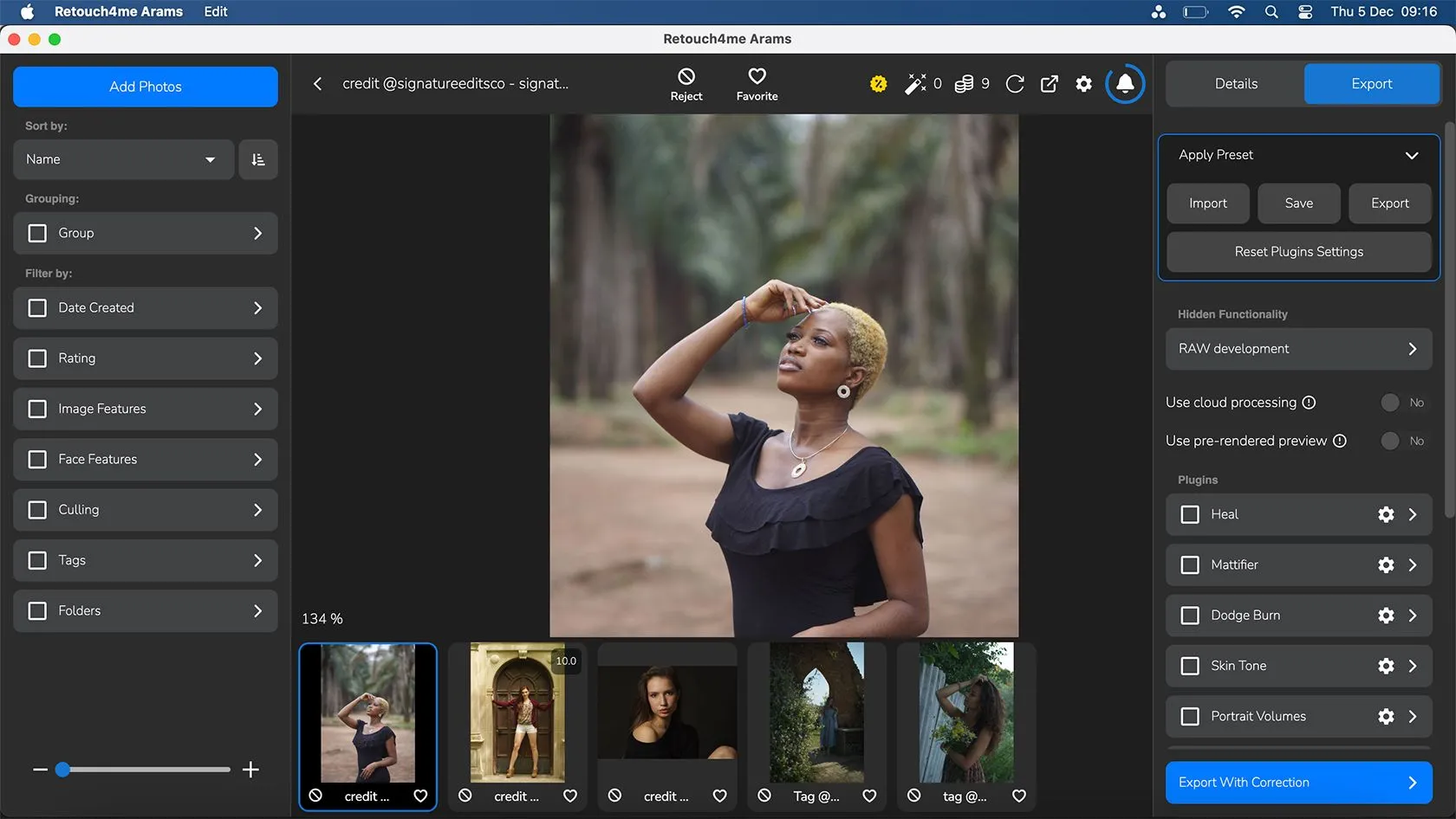 Giao diện trung tâm Arams của Retouch4Me với các plugin AI