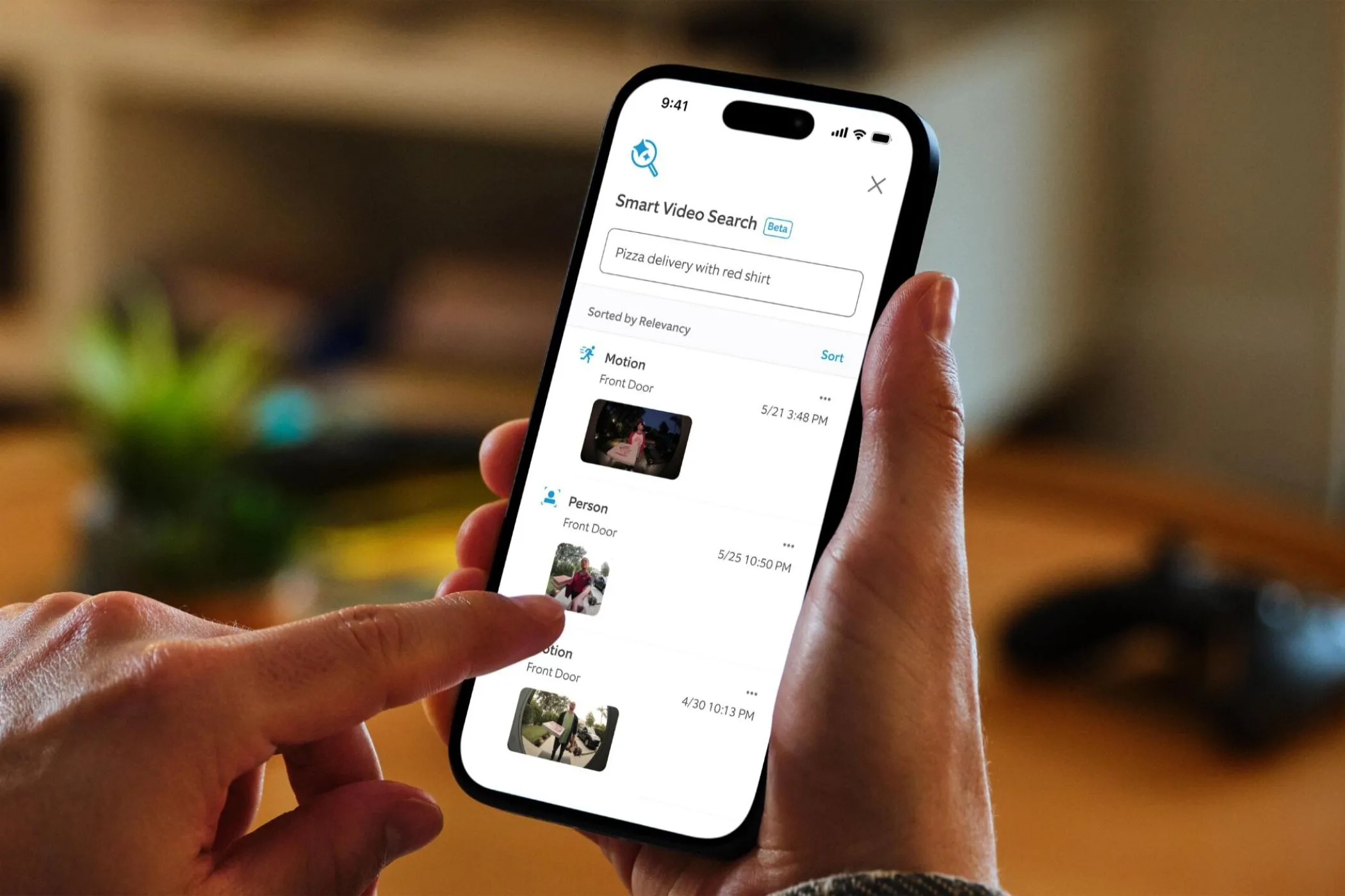 Giao diện ứng dụng Ring Video Doorbell hiển thị tính năng tìm kiếm video thông minh, giúp theo dõi và bảo vệ an ninh giao hàng hiệu quả.
