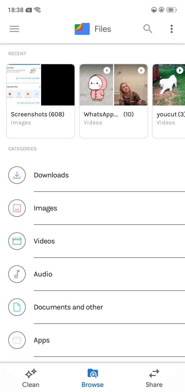 Hình ảnh giao diện ứng dụng Files Go hiển thị các tệp tin đang được duyệt và tùy chọn chia sẻ file