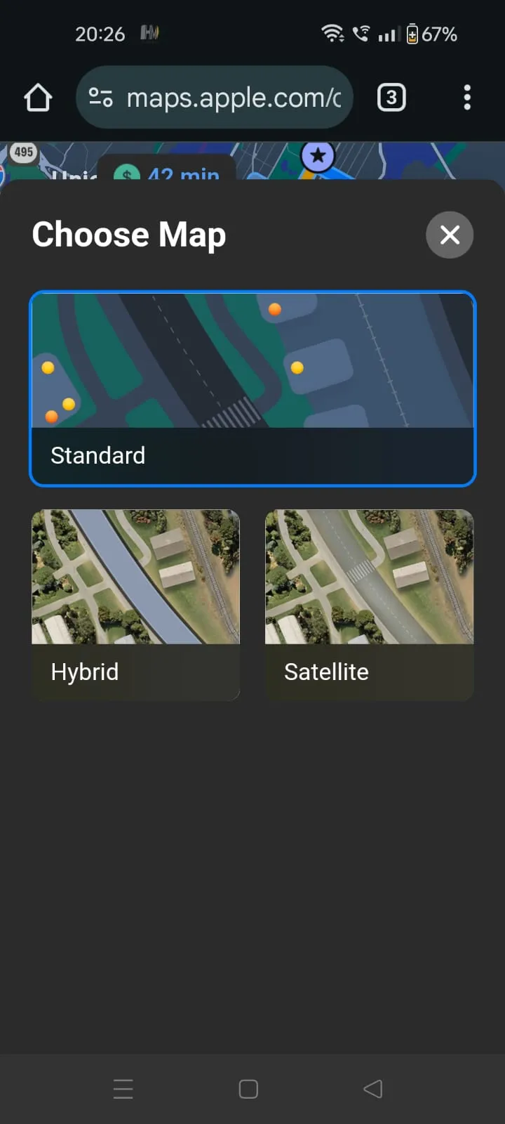 Hình ảnh minh họa các chế độ xem bản đồ vệ tinh và hỗn hợp của Apple Maps trên nền web di động