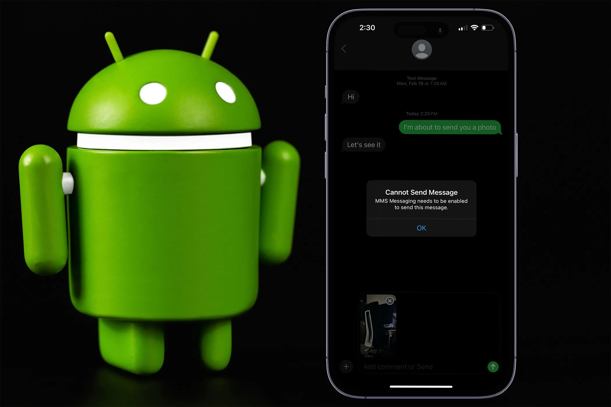 iPhone hiển thị lỗi không gửi được tin nhắn bên cạnh biểu tượng Android, tượng trưng cho khó khăn khi chuyển đổi dữ liệu