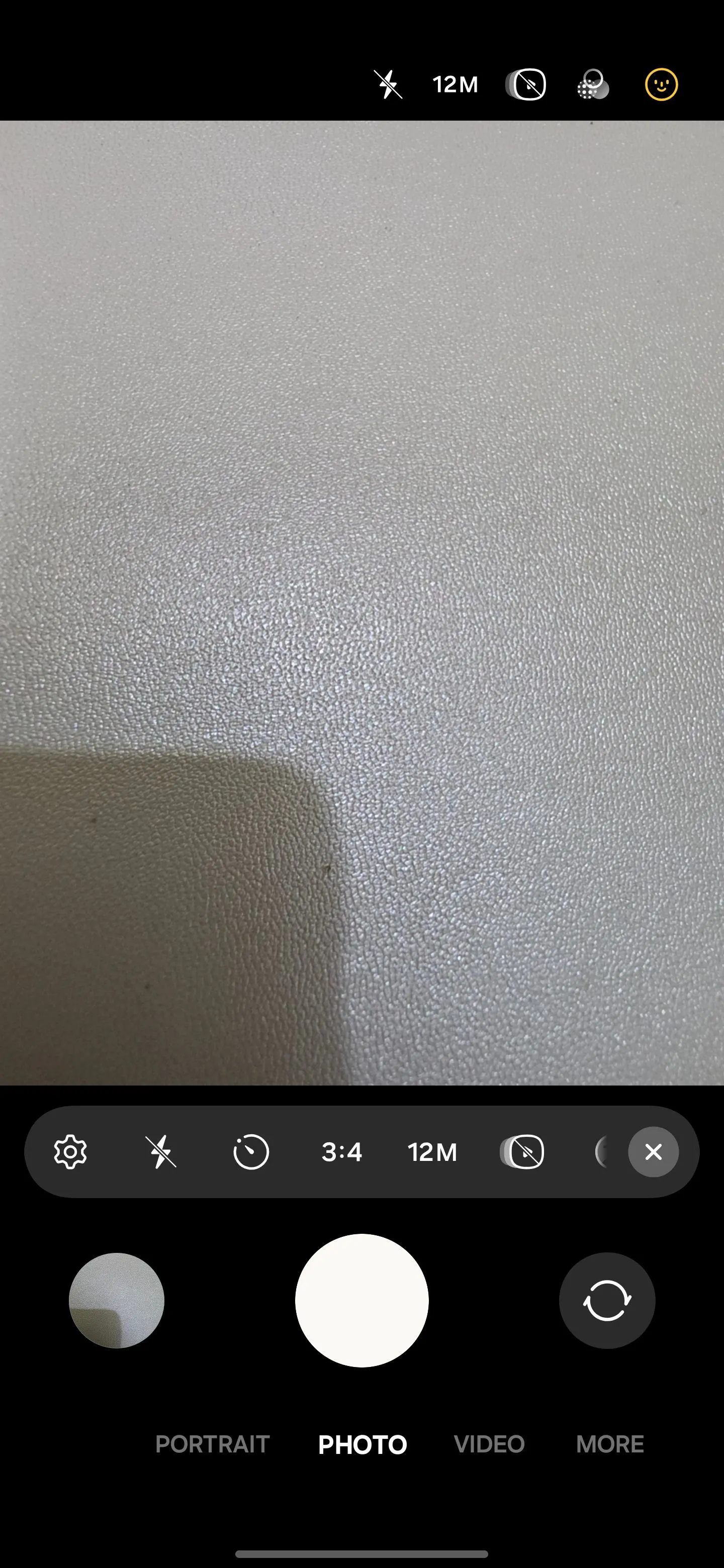 Màn hình cài đặt camera trên điện thoại Samsung, hiển thị các tùy chọn tối ưu hóa hình ảnh.