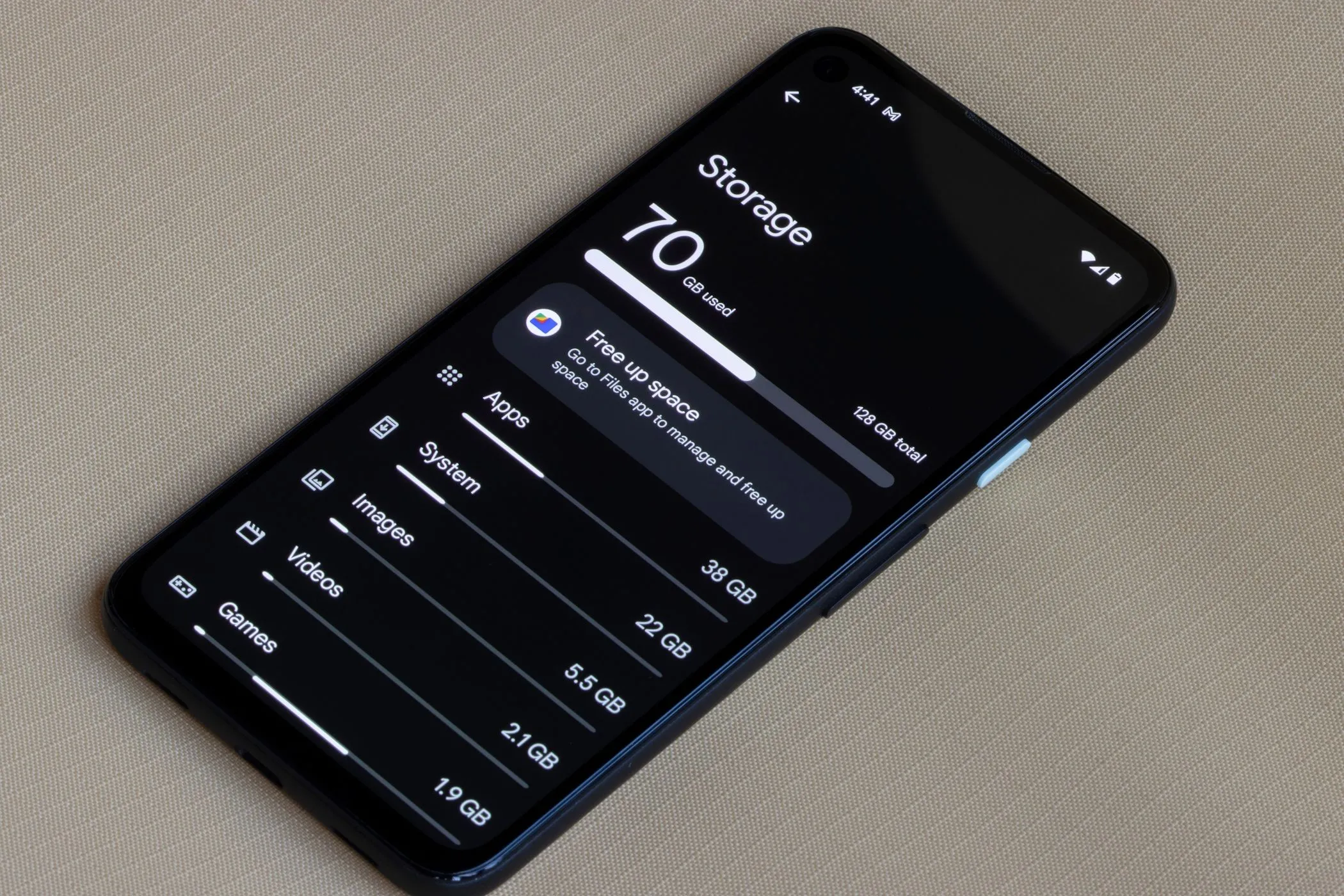 Màn hình menu cài đặt lưu trữ trên điện thoại Android