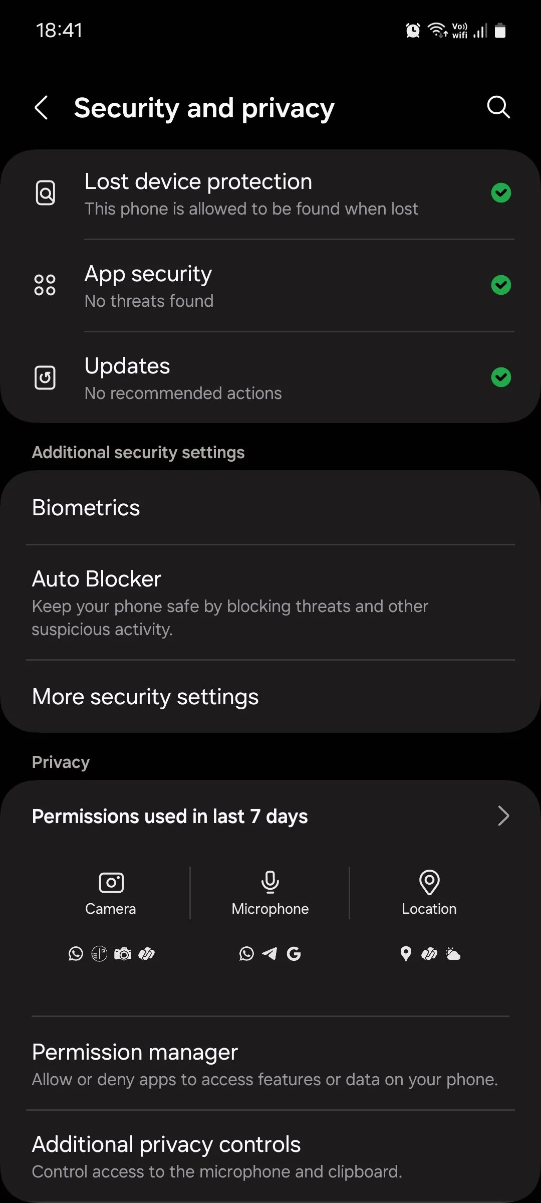 Menu Bảo mật và quyền riêng tư với tùy chọn Chặn tự động trên Samsung