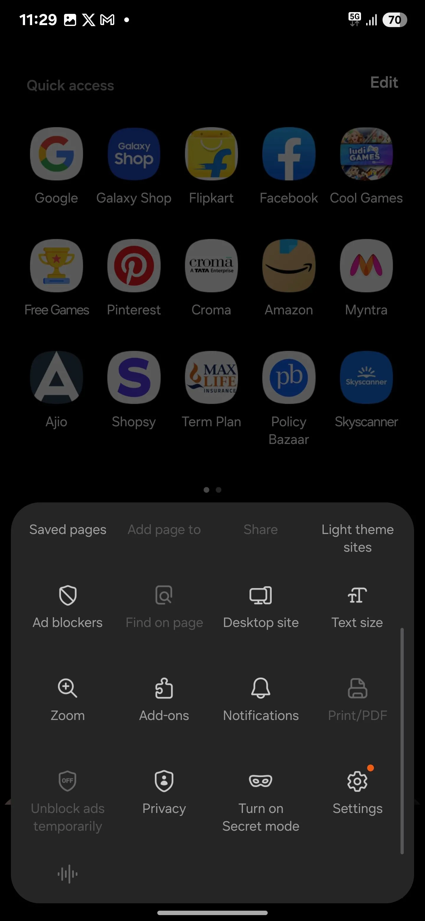 Menu cài đặt trong ứng dụng Samsung Internet trên điện thoại Galaxy, hiển thị các tùy chọn cấu hình trình duyệt.