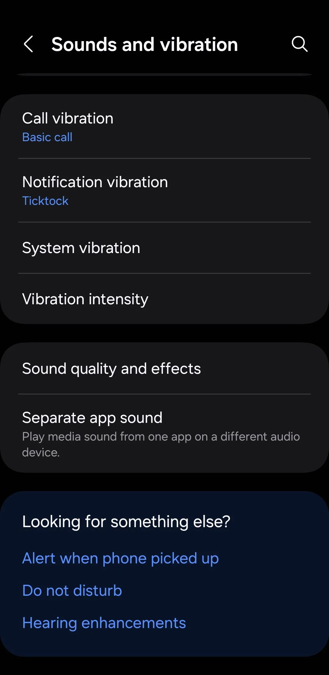 Menu &quot;Chất lượng âm thanh và hiệu ứng&quot; trên Samsung, nơi cài đặt Dolby Atmos và bộ chỉnh âm EQ.