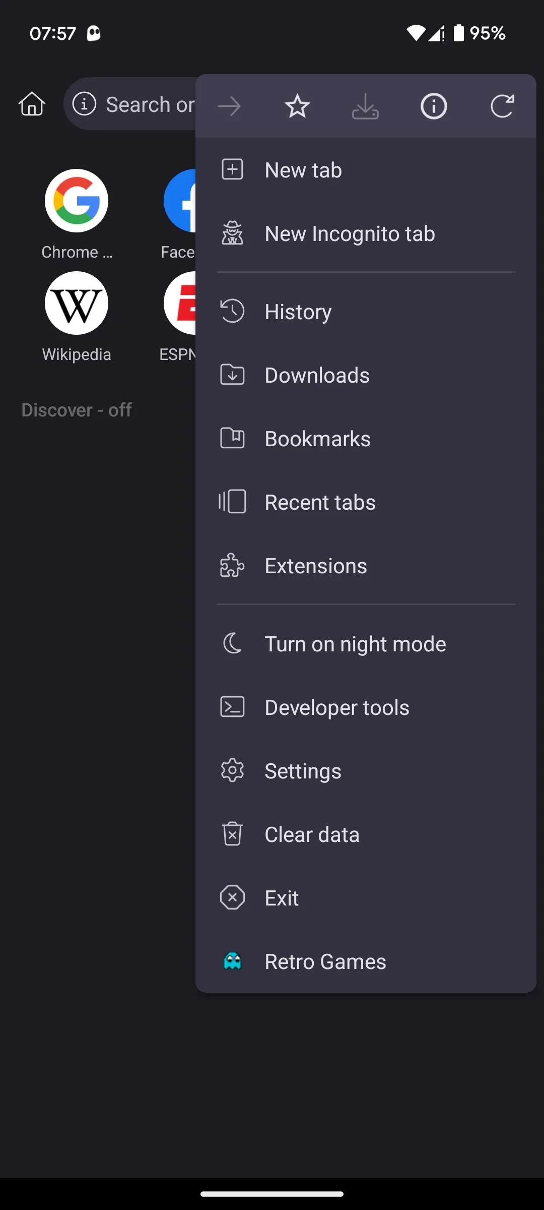 Menu chính của trình duyệt Kiwi trên điện thoại Android, hiển thị tùy chọn 'Extensions' và nút bật 'Developer Mode'.
