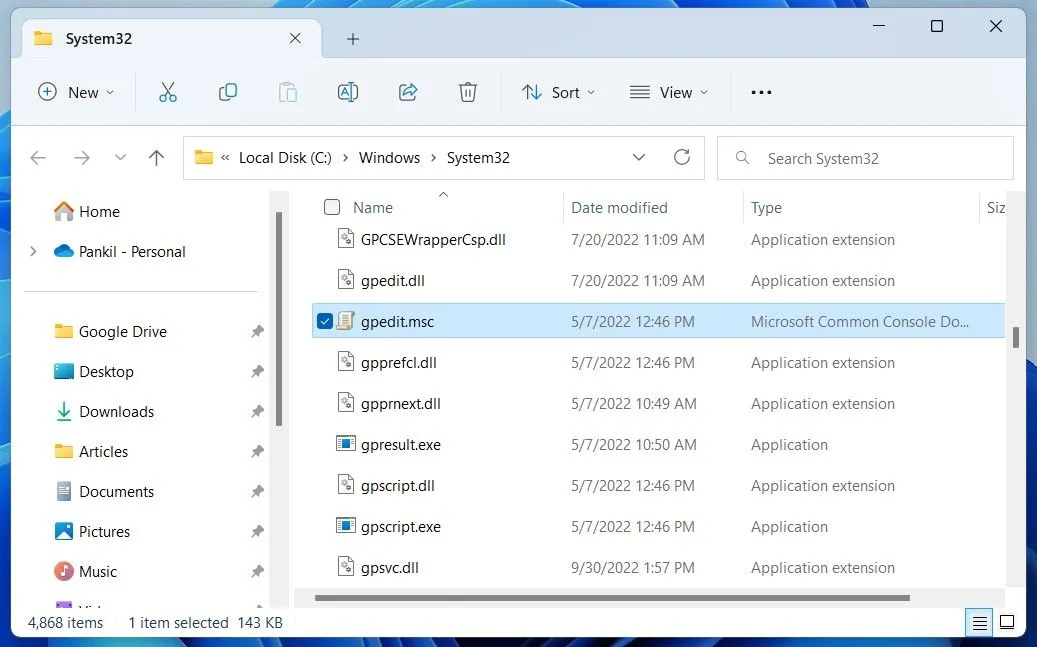 Mở Group Policy Editor từ thư mục System32