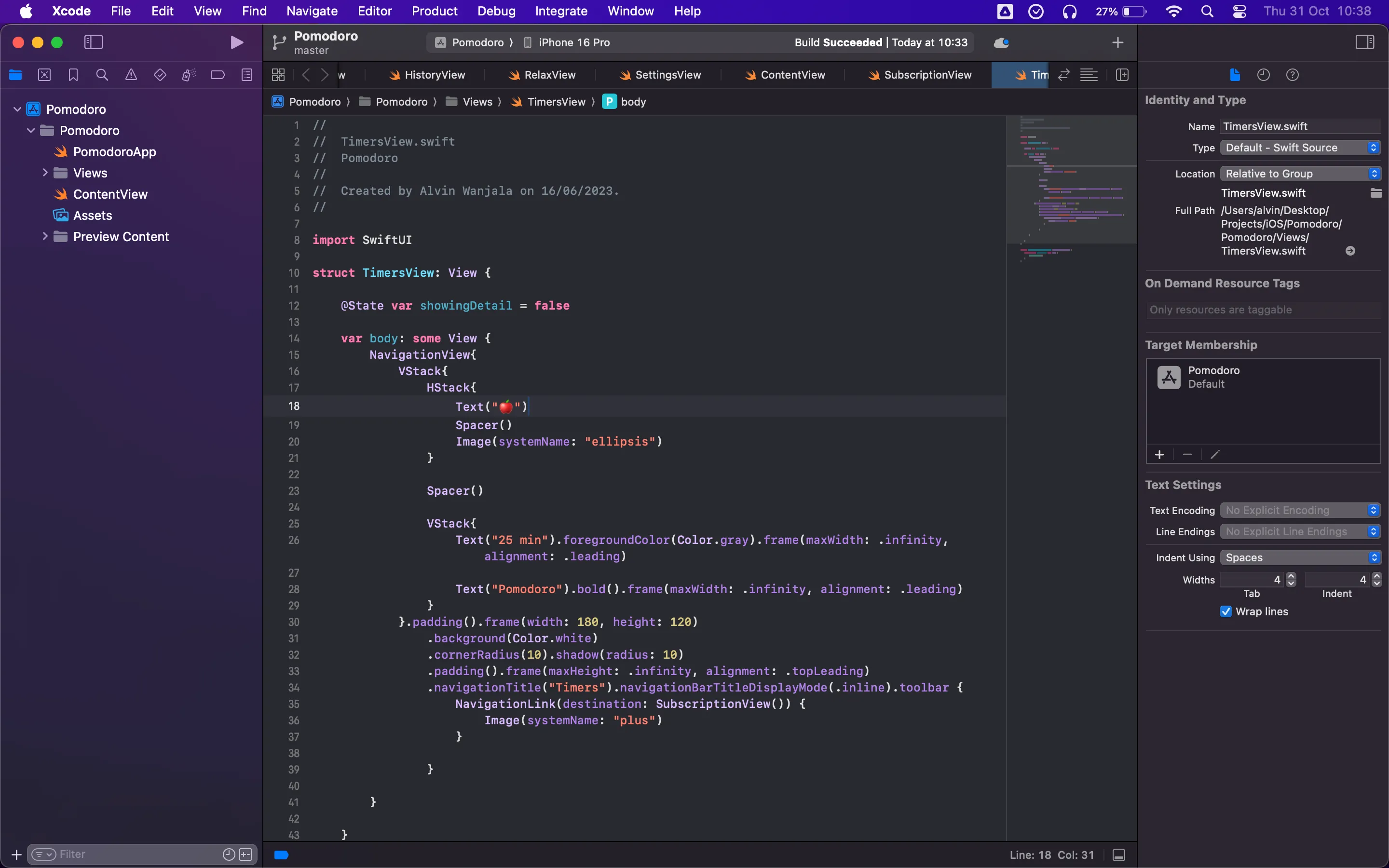 Môi trường phát triển tích hợp (IDE) Xcode trên Mac, hiển thị mã nguồn và công cụ cho lập trình viên iOS/macOS.