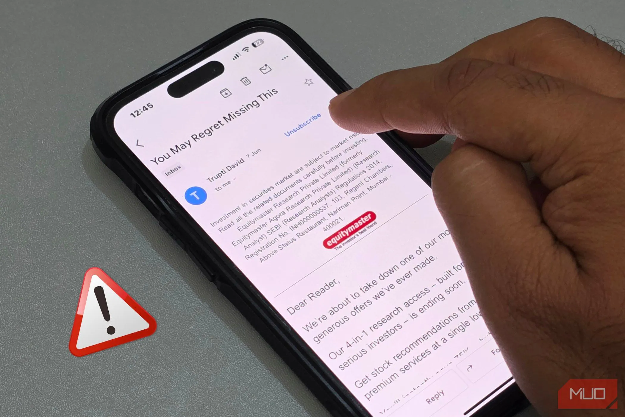 Người dùng iPhone nhấn hủy đăng ký email spam, tiềm ẩn nguy cơ xác nhận địa chỉ email.