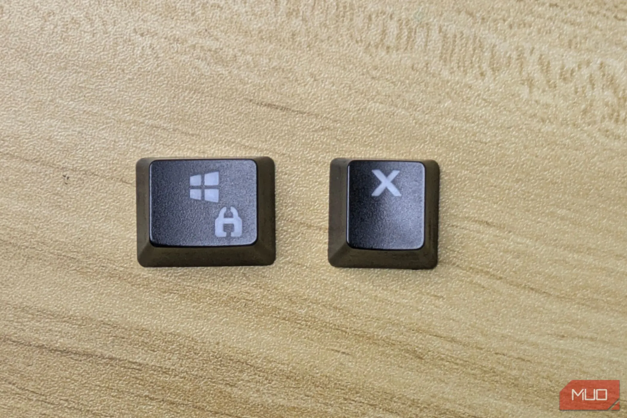 Phím tắt Windows + X giúp mở nhanh menu Start ẩn trên Windows 11