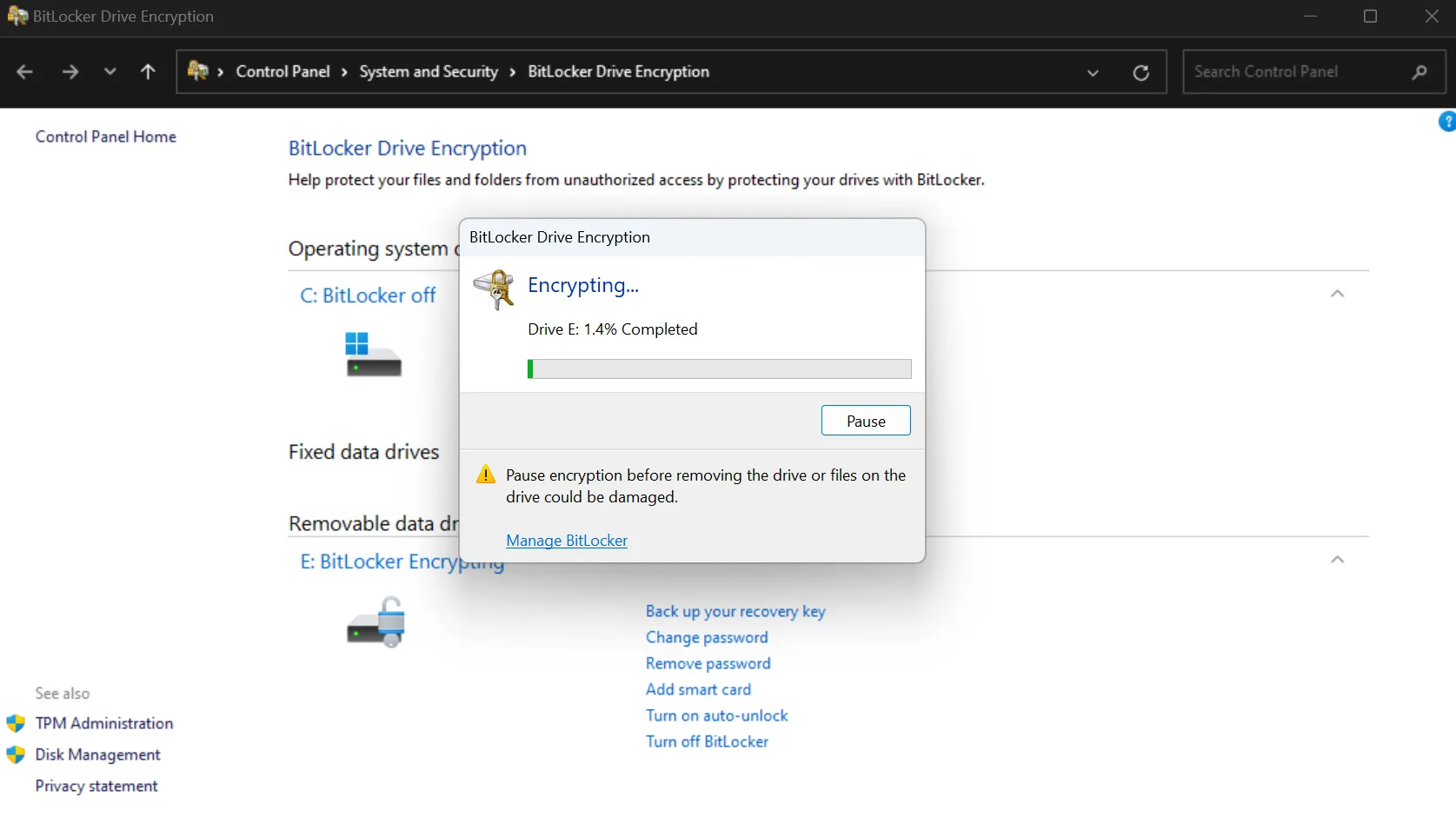 Sử dụng BitLocker để mã hóa ổ cứng ngoài trên Windows