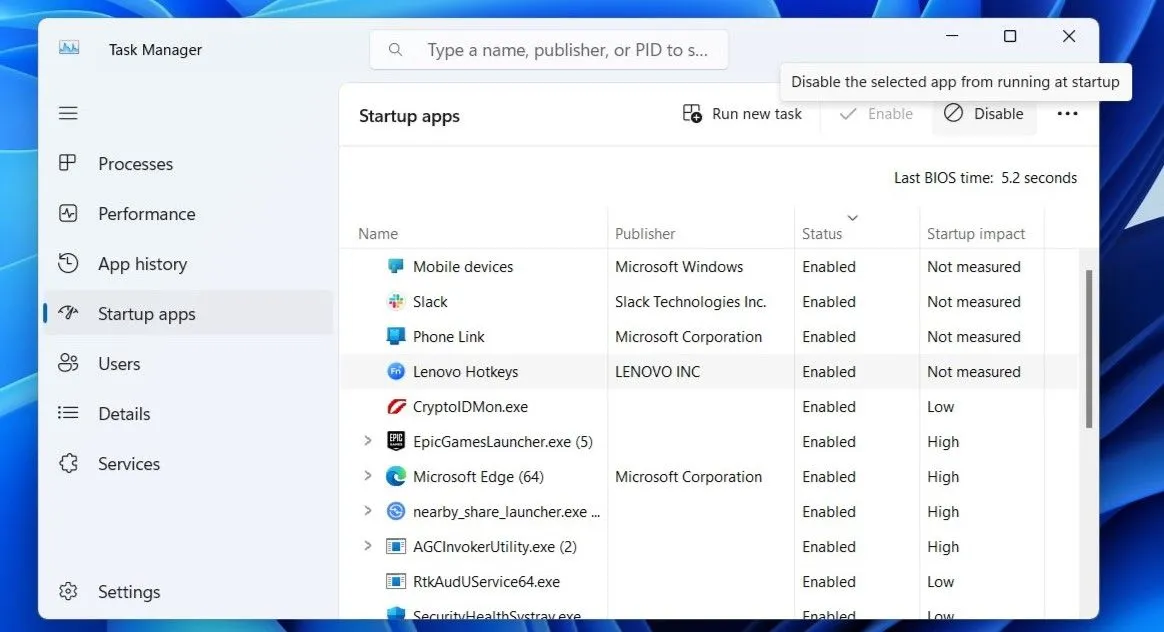Tab Startup apps trong Task Manager của Windows 11, hiển thị danh sách các ứng dụng khởi động cùng hệ thống