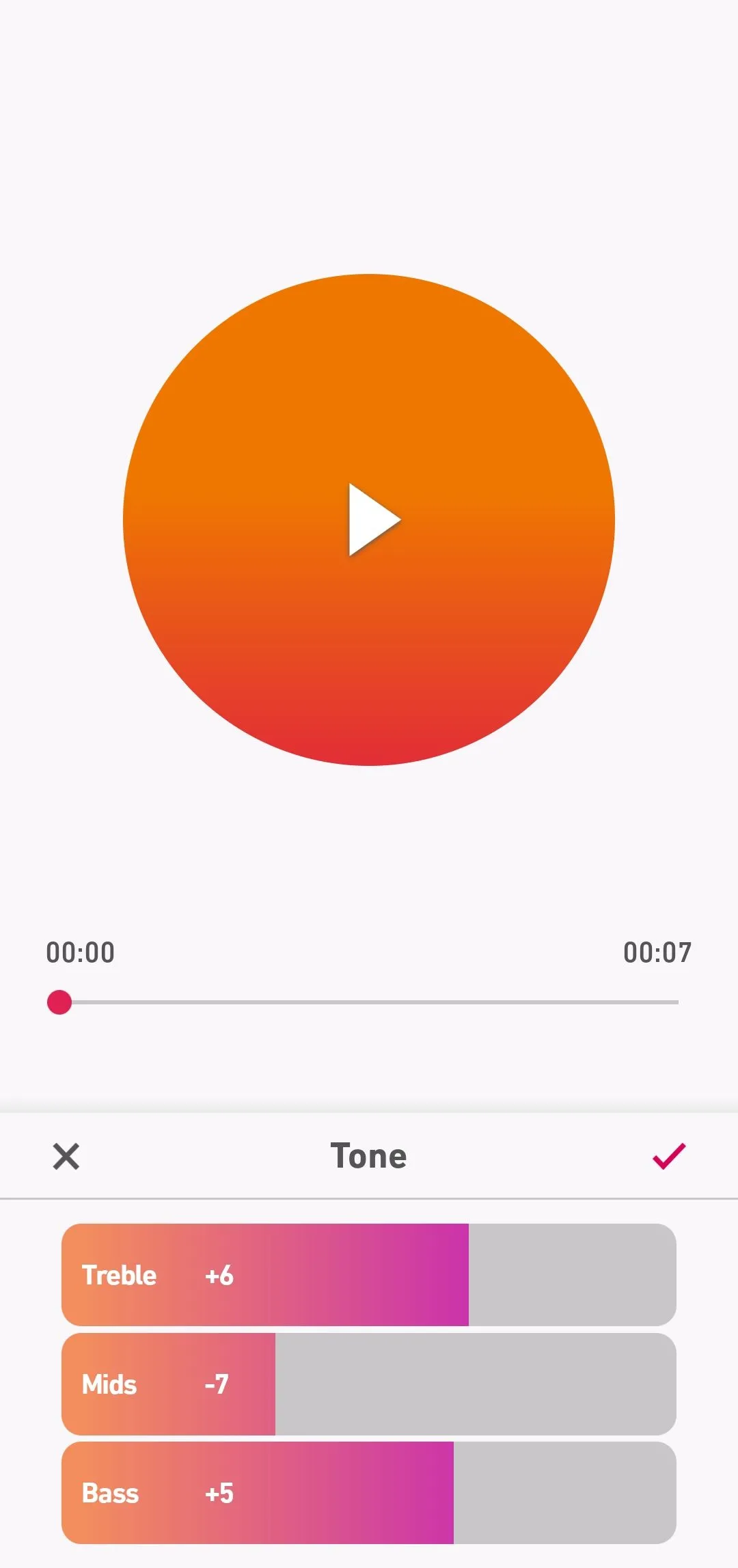 Thanh trượt điều chỉnh âm trầm, âm trung và âm cao trong ứng dụng Dolby On
