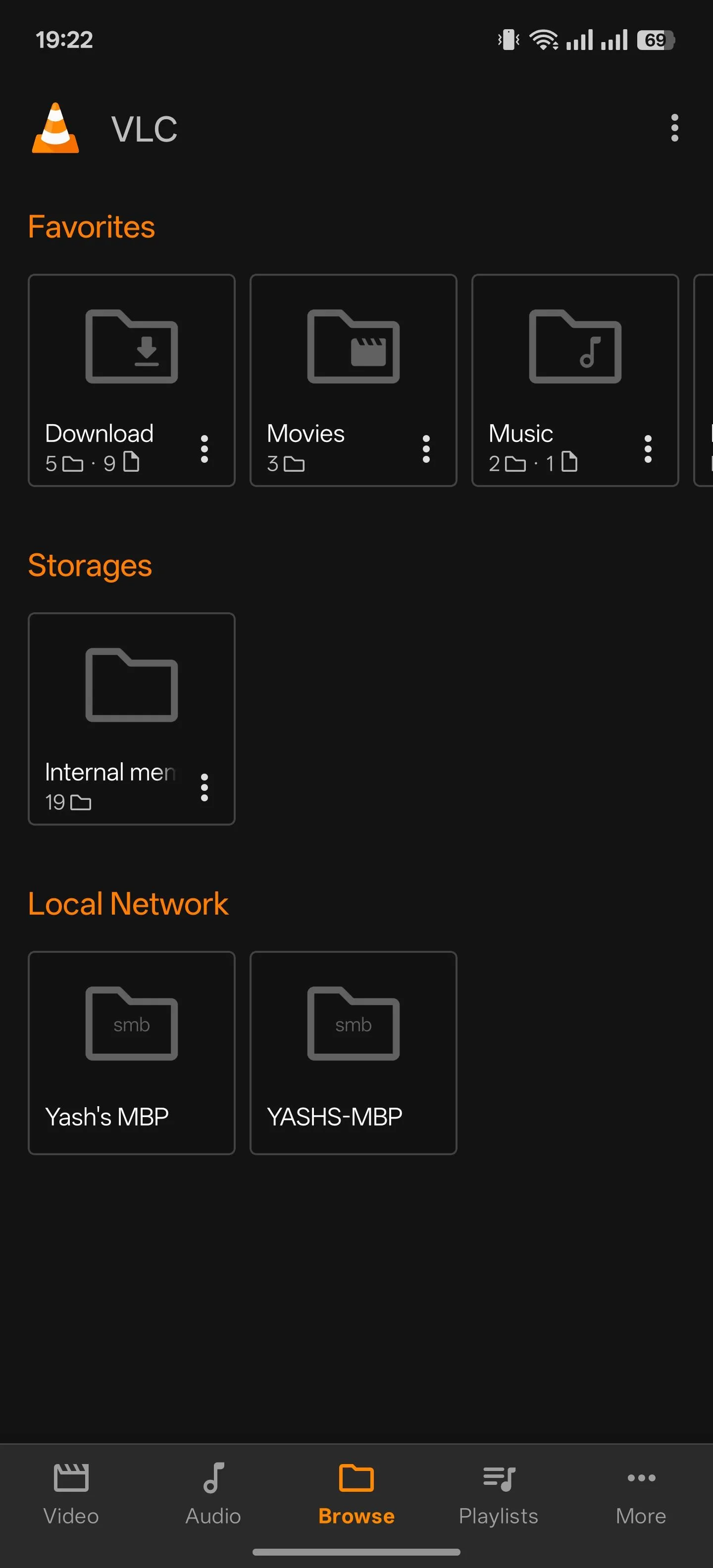 Thẻ Duyệt trong ứng dụng trình phát đa phương tiện VLC for Android hiển thị các thư mục file