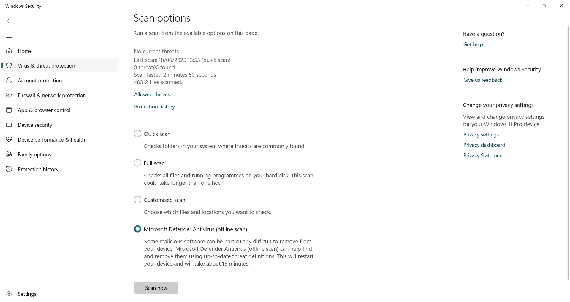 Thực hiện quét ngoại tuyến trong Windows Security