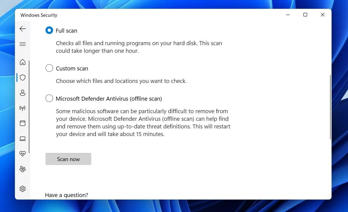 Tùy chọn Quét toàn bộ (Full scan) được chọn trong ứng dụng Bảo mật Windows, chuẩn bị quét virus và phần mềm độc hại